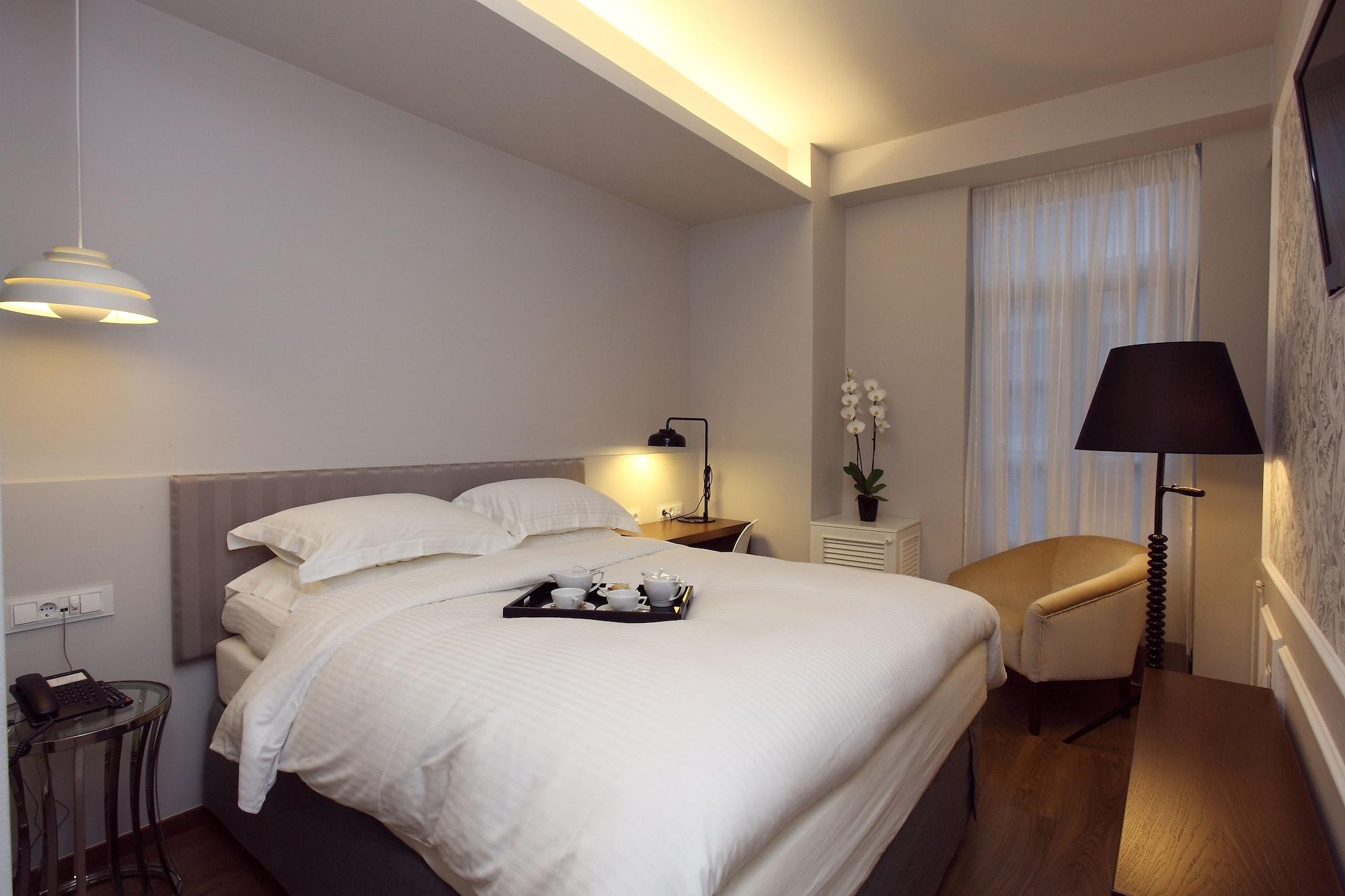 Hotel Metropolis Ioannina Ngoại thất bức ảnh